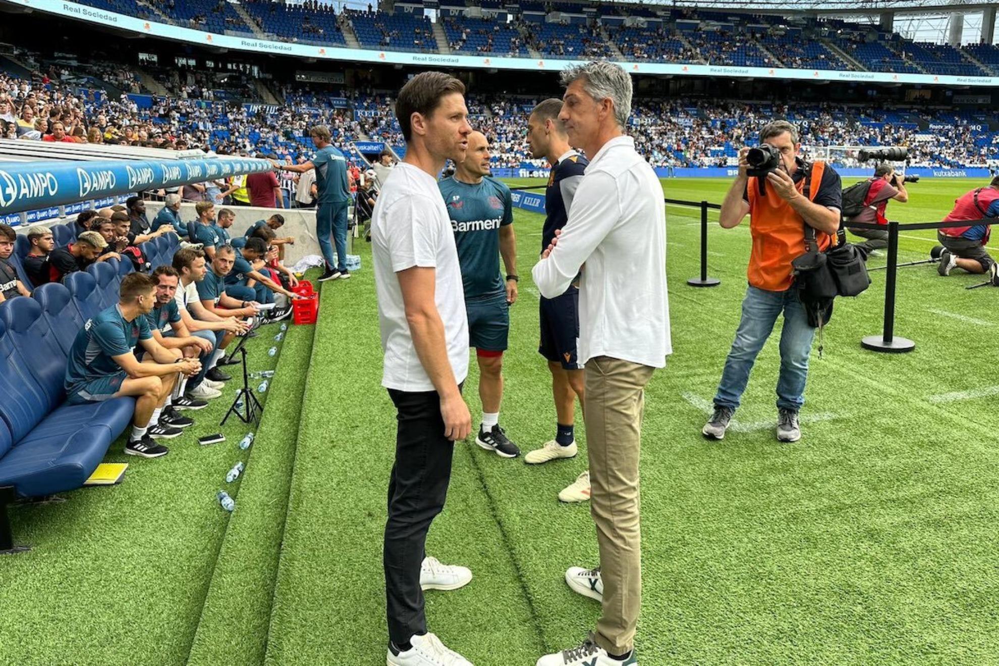 英国威廉希尔-马卡：此前因阿尔瓜西尔带队成绩出色，阿隆索未获得执教皇社机会